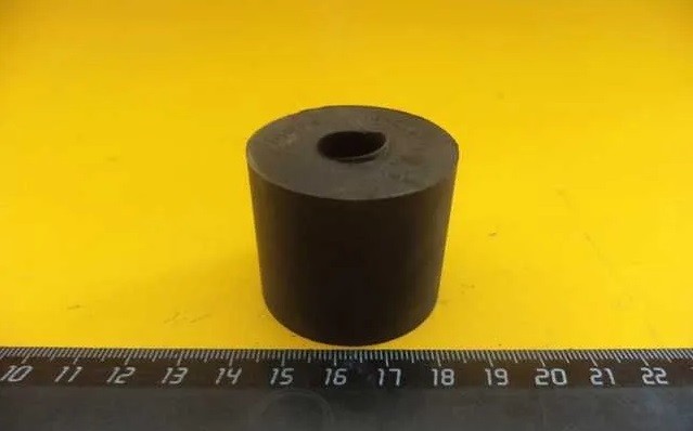 Втулка рез. подвески нижн. решета Нива 44Б-00238 44Б-00238