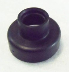 Сальник (пыльник задней тяги)