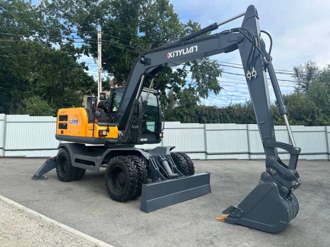 Колесный экскаватор XINYUAN C100 Professional 