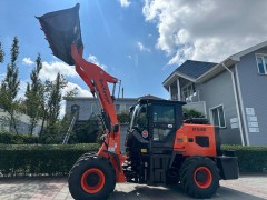 Фронтальный погрузчик ProKeeper R530