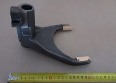 Вилка переключения передач C и D