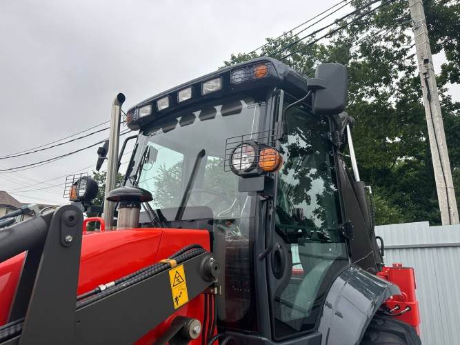 Экскаватор-погрузчик ProKeeper R48