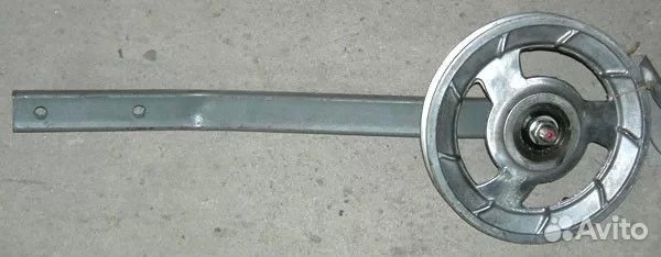 Шкив натяж. прив. вент. очистки с рычагом 10.01.30.330