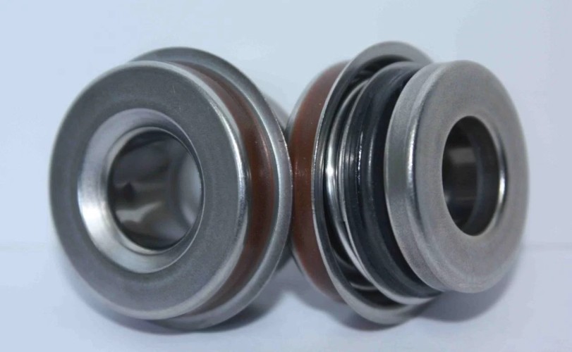 Уплотнение помпы C3906698A