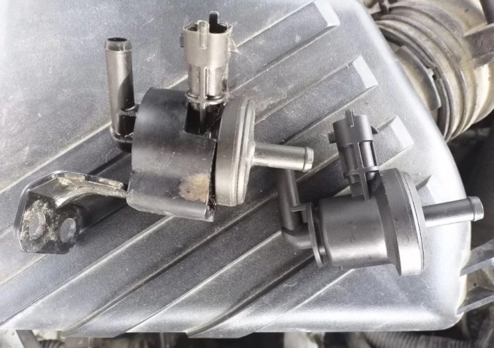 Клапан контроля высоты SX015391